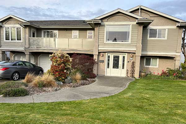 Royal Roads Vacation Rental